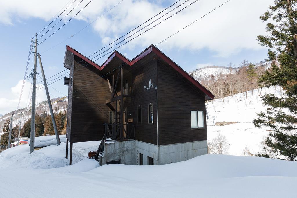 Nozawa House Apartment Bagian luar foto